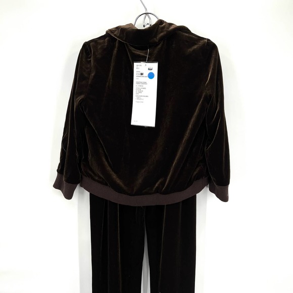 Joseph Ribkoff velour lounge set women’s - Picture 3 of 11